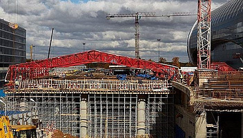 Каркасный мобильный тепляк для монолитного строительства зимой