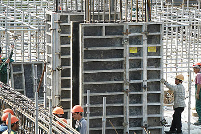 Крупнощитовая алюминиевая опалубка стен Агрисовгаз